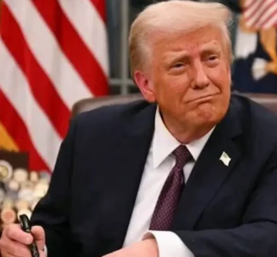 El presidente pasó más de tres horas en el Centro Médico Militar Nacional Walter Reed para lo que la Casa Blanca describió como chequeos médicos y dentales preventivos.