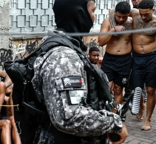 La designación se oficializó después de que Flávio Bolsonaro solicitó a Trump que clasificara a estas organizaciones como “narcoterroristas”