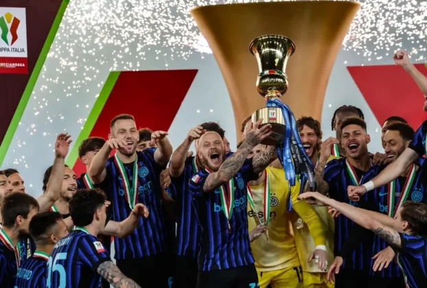 El Inter de Milán logró el tercer doblete de Liga y Copa de Italia de su historia tras derrotar 2-0 al Lazio por 2-0 en la final de la Coppa Italia este miércoles en el Estadio Olímpico de Roma.
