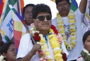 Un tribunal de Bolivia declaró en rebeldía al expresidente de dicho país, Evo Morales, por no asistir al inicio de su proceso judicial