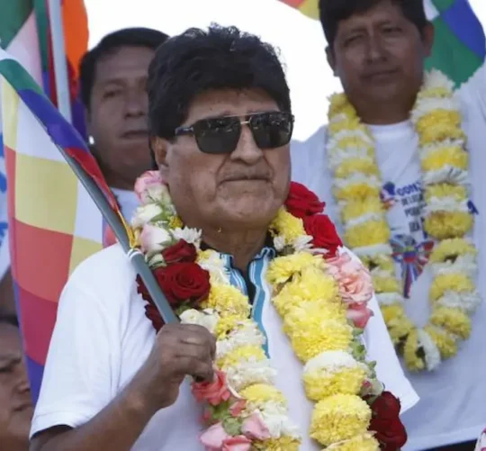 Un tribunal de Bolivia declaró en rebeldía al expresidente de dicho país, Evo Morales, por no asistir al inicio de su proceso judicial