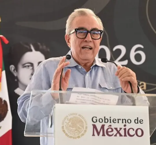 Por medio de un mensaje en redes sociales, Rocha Moya detalló que respondió a las preguntas que le formuló la Agente del Ministerio Público Federal.