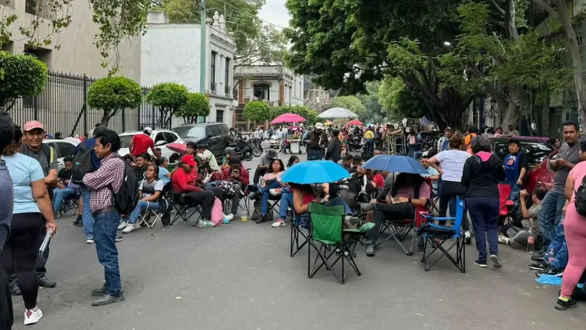 Seguirán los bloqueos carreteros en Oaxaca, a la vez que insistió en que el estallamiento a huelga del 1 de junio la CNTE a nivel nacional no está a discusión y sigue en pie.