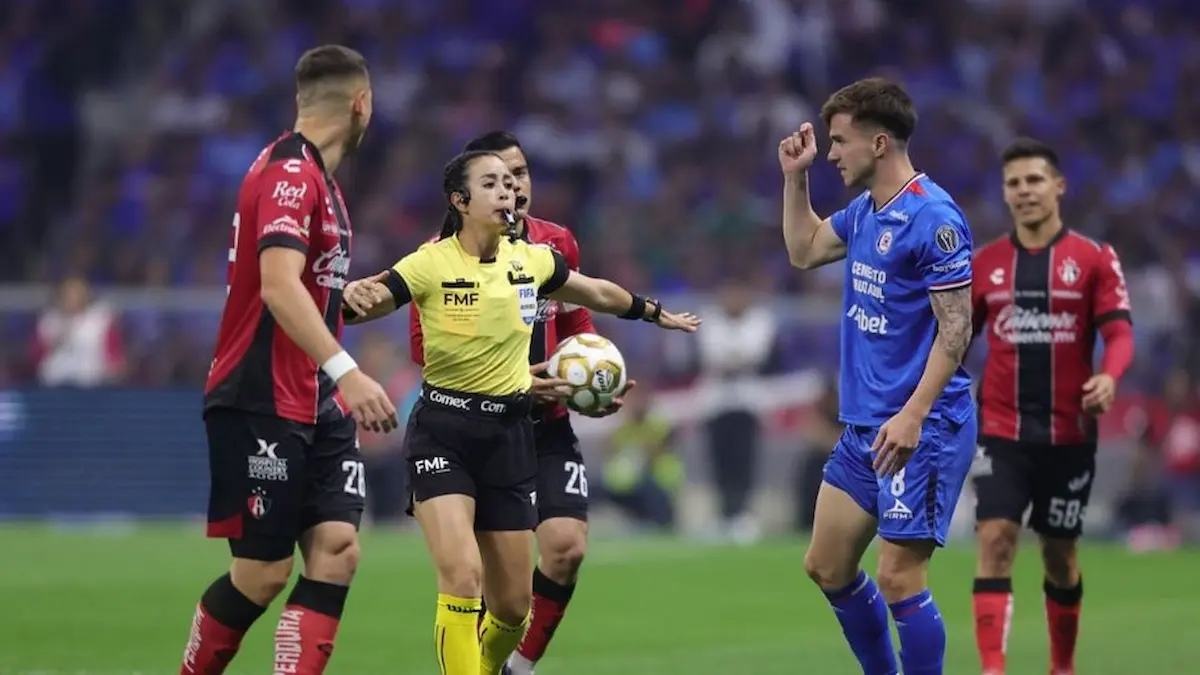 Como otro ensayo general para la Copa del Mundo, las autoridades desplegaron un dispositivo preventivo