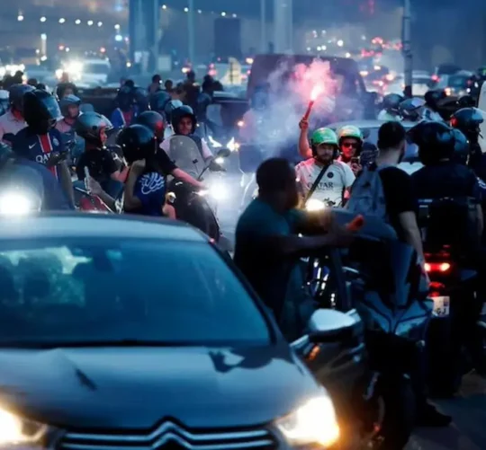 Hubo 57 policías heridos, así como 219 participantes durante las festividades, ocho de ellos de carácter grave.
