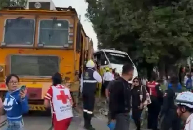Autoridades reportaron 21 lesionados; tres personas fueron hospitalizadas.
