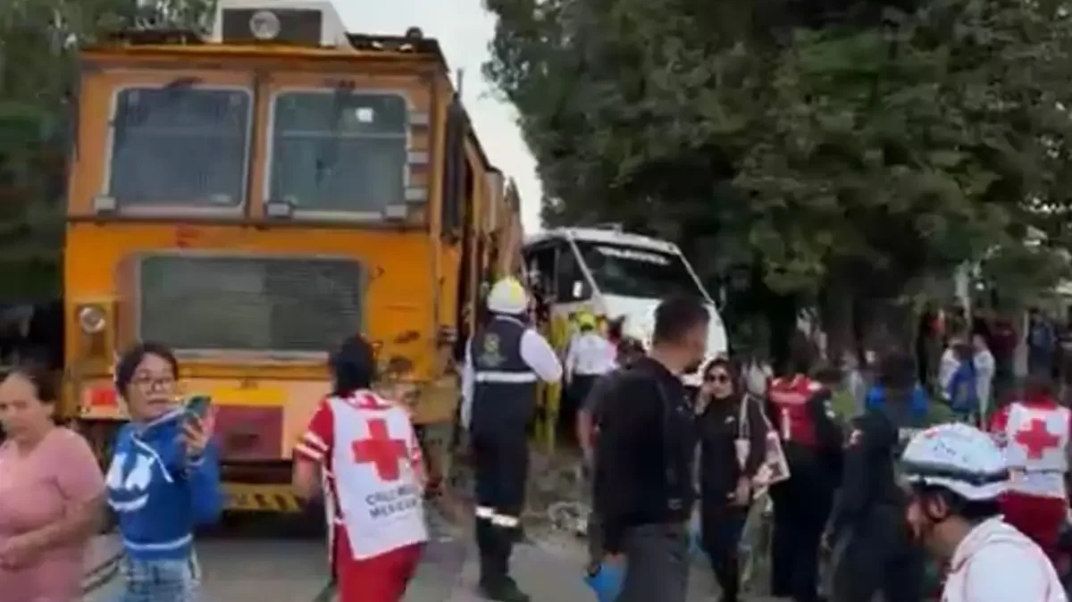 Autoridades reportaron 21 lesionados; tres personas fueron hospitalizadas.