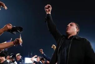 La etapa de Efraín Juárez como director técnico de los Pumas llegó a su fin.
