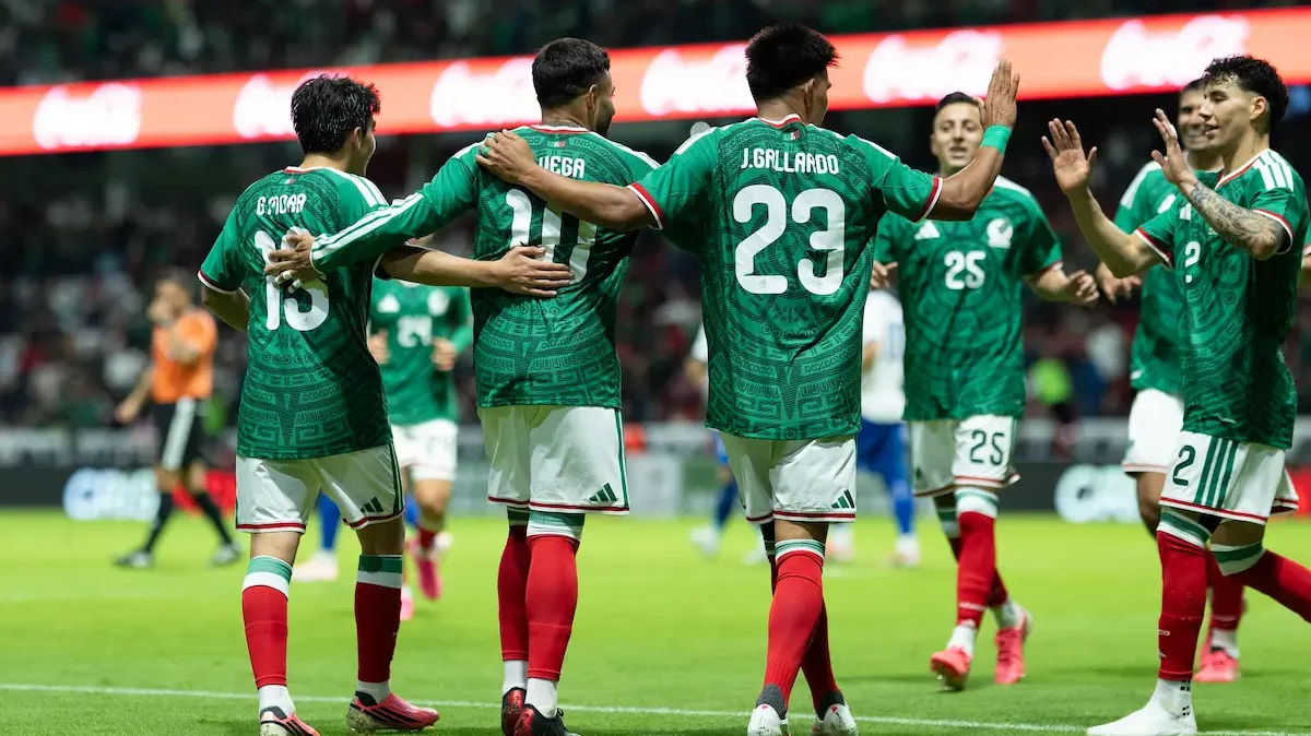 El Tricolor se impuso con anotaciones de Johan Vásquez, Raúl Jiménez y Luis Chávez, así como lo autogoles de Stefan Bukinac y Adem Avdiv. Por Serbia convirtió Petar Stanic.