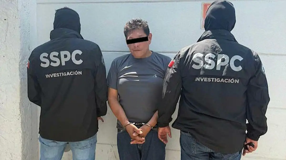 La FGR agregó que además de la vinculación referida, el juez ratificó la medida cautelar de prisión preventiva oficiosa.