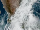 El SMN advirtió que la depresión tropical Dos-E ocasionará en dos días la lluvia de todo un mes en Guerrero