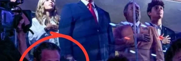 La salida ocurre después de que imágenes del funcionario en una zona exclusiva del Madison Square Garden se viralizaran.