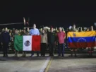 La SRE informó que 73 mexicanos en Venezuela están a salvo y que 26 solicitaron regresar voluntariamente a México