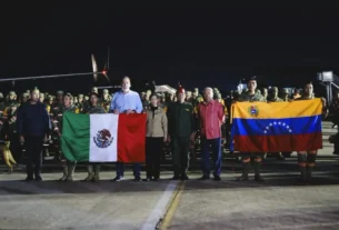 La SRE informó que 73 mexicanos en Venezuela están a salvo y que 26 solicitaron regresar voluntariamente a México