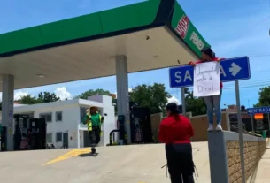 Un plantón de la CNTE en instalaciones de Pemex en Oaxaca provoca desabasto de combustible en más de una decena de gasolineras