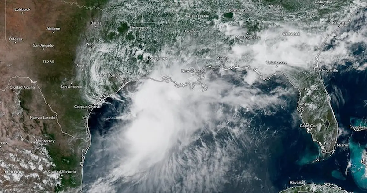 Por su ubicación y trayectoria la tormenta tropical ‘Arthur’ no afectará México, pero ocasionará severas inundaciones en Texas