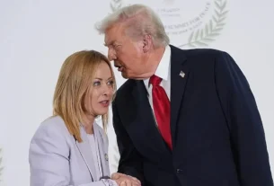 Trump dijo que la primera ministra italiana le ‘rogó’ tomarse una foto juntos en la cumbre del G7 en Francia