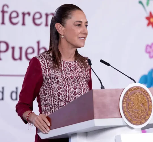 Subrayó que tal dinero “no tiene, absolutamente, nada que ver con la CNTE”.