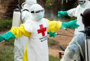 Los casos confirmados en el brote de ébola en el este de República Democrática del Congo han superado los mil mientras el virus se extiende a un tercer campamento de desplazados
