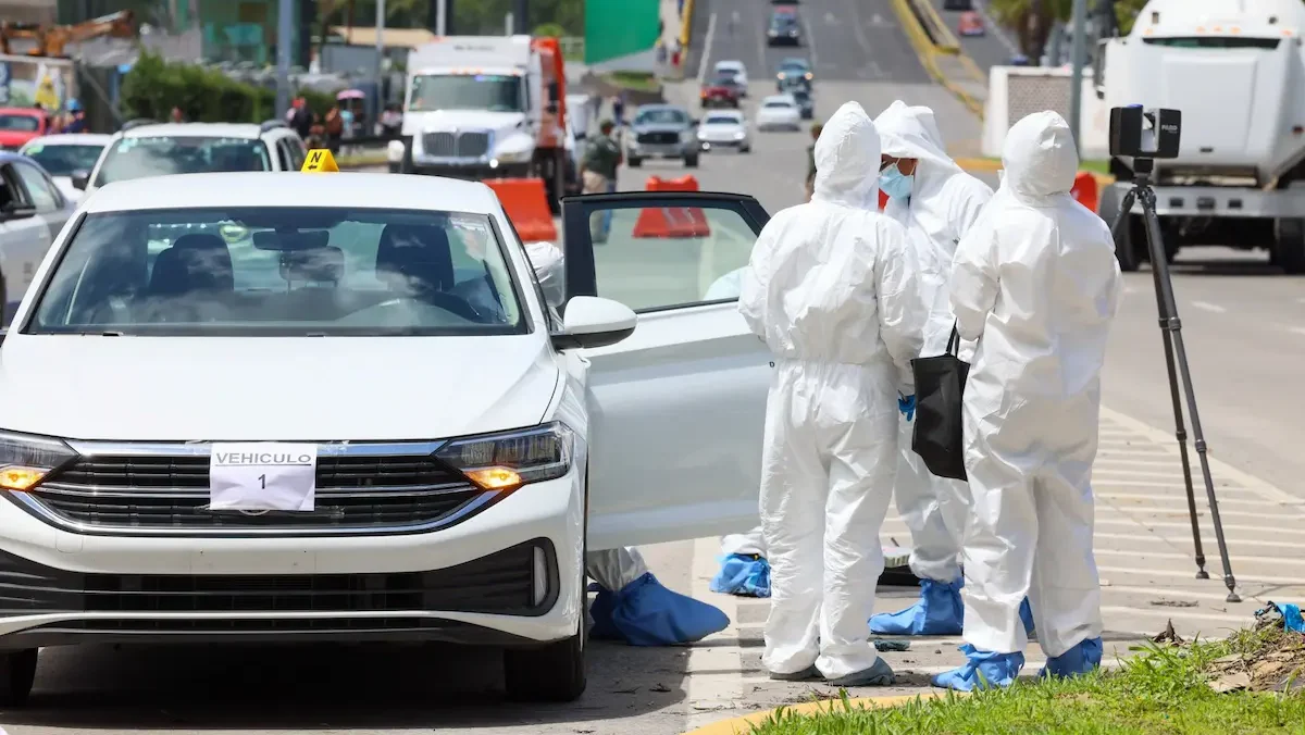 El pasado 20 de junio, la Fiscalía General del Estado de Puebla informó que mantenía investigaciones para ubicar al presunto responsable de los disparos contra vehículos que circulan por la Vía Atlixcáyotl.