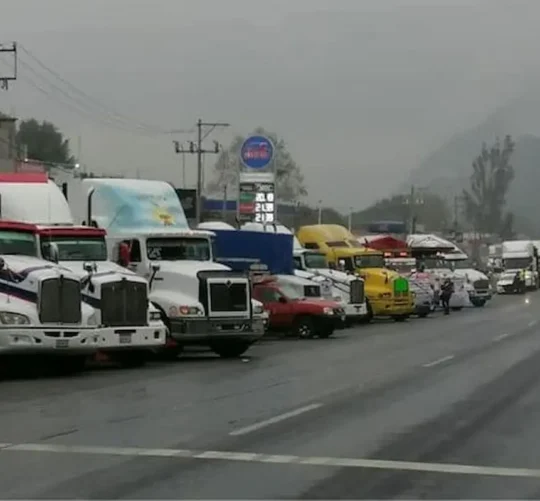 paro en las carreteras de puebla