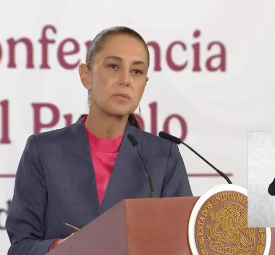 “La gente está feliz, feliz, re feliz, primero el triunfo de la Selección y que pueden ver los partidos de manera gratuita”.