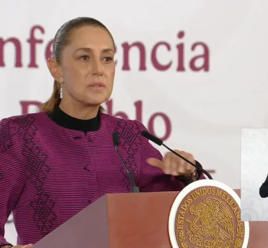 La mandataria defendió la estrategia de seguridad implementada por el gabinete, destacando la reducción histórica en los homicidios dolosos y el registro del día con menos asesinatos en más de una década.