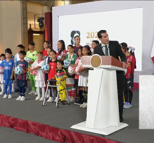 La Presidenta aseguró que la inauguración de la Copa Mundial de Fútbol se desarrollará en paz y tranquilidad, pese a las protestas anunciadas por la Coordinadora Nacional de Trabajadores de la Educación (CNTE)