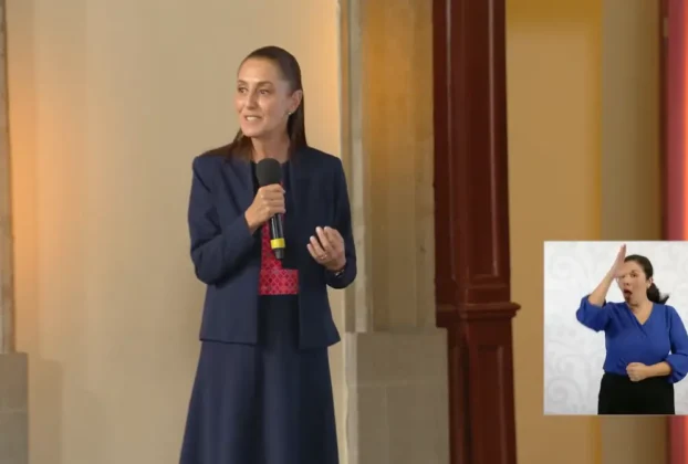 Sheinbaum aseguró que mantiene la confianza en que las negociaciones con la Coordinadora Nacional de Trabajadores de la Educación (CNTE) lleguen a buen puerto y permitan destrabar el conflicto magisterial que ha derivado en protestas y movilizaciones en la Ciudad de México.