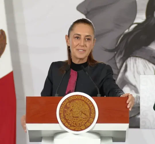 La presidenta Claudia Sheinbaum puso en duda su asistencia al Fan Fest Mundial 2026 este jueves 11 de junio debido a las manifestaciones de los maestros de la Coordinadora Nacional de Trabajadores de la Educación (CNTE).