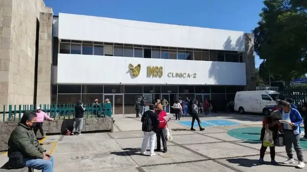 Con la información analizada hallaron que los errores de registro se atribuyeron a que el IMSS nunca verificó el llenado adecuado de formatos y tampoco contó con documentación para verificar las firmas de los beneficiarios.