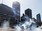 Aunque la policía no emitió aún un reporte de los enfrentamientos, que duraron alrededor de una hora