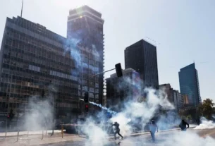 Aunque la policía no emitió aún un reporte de los enfrentamientos, que duraron alrededor de una hora