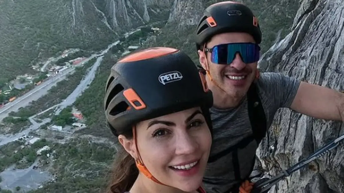 El guía “ya se encuentra a salvo y estable, bajo resguardo del equipo de rescate”