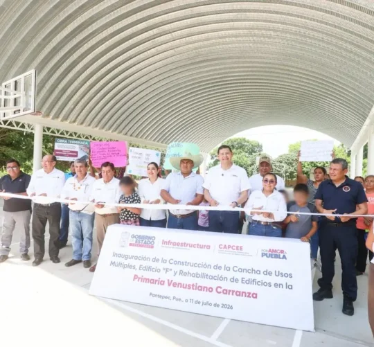 armenta entrego apoyo a escuelas