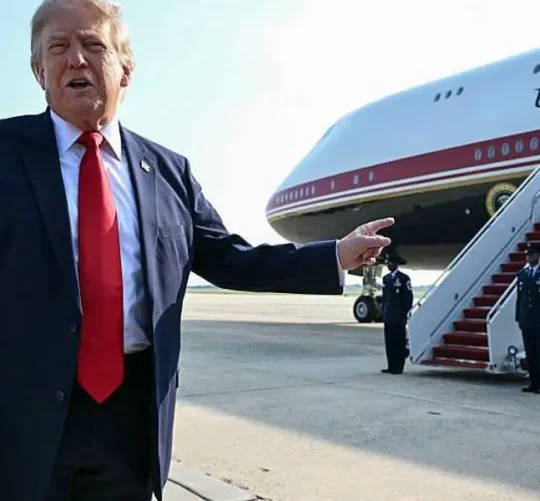 trump y air force one