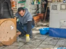 Tras limpiar sus negocios y mientras evaluaban las afectaciones ocasionadas por la tormenta, los comerciantes pidieron acciones para evitar nuevas inundaciones.