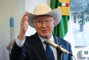 Exembajador de Estados Unidos en México, Ken Salazar