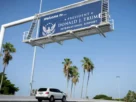 El Aeropuerto Internacional de Palm Beach, en el sur de Florida, cambió este jueves de forma oficial su nombre por el del presidente estadounidense, Donald Trump