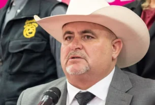 Julián LeBarón