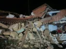 Viviendas caídas en las afueras de Huancayo, a 300 kilómetros de Lima.
