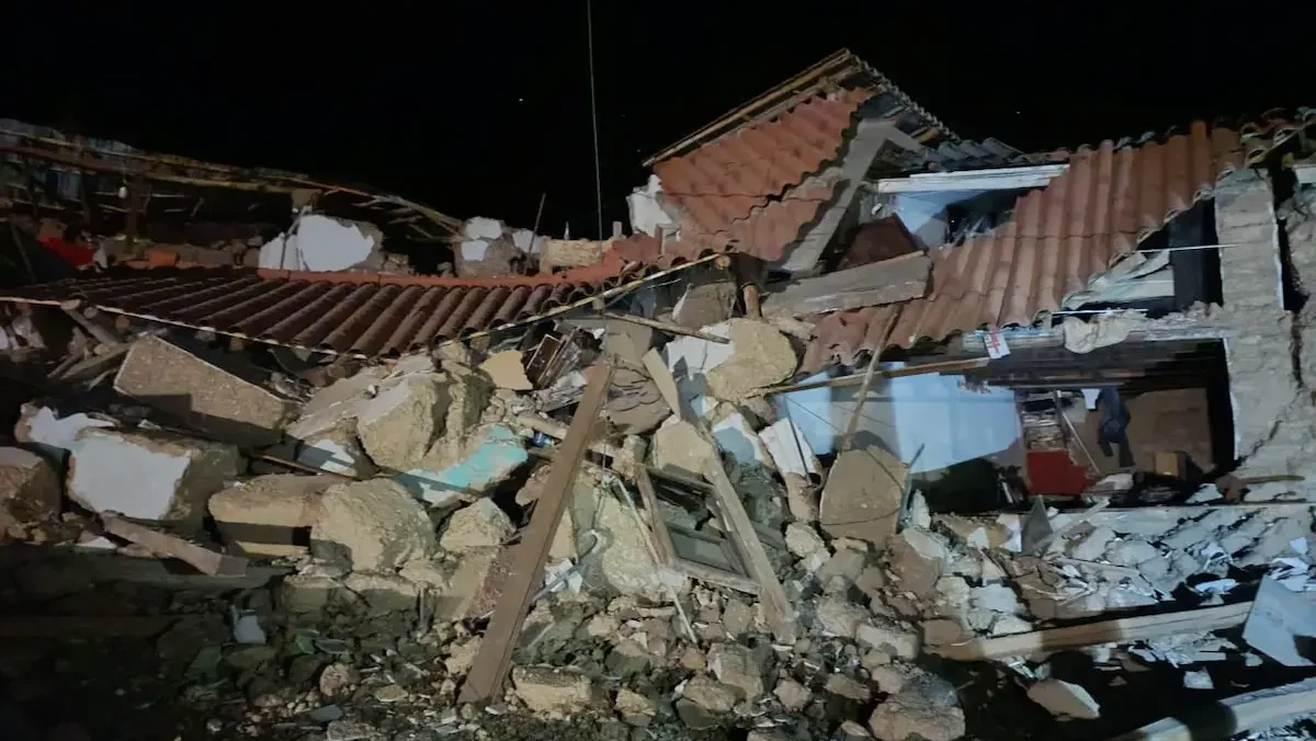 Viviendas caídas en las afueras de Huancayo, a 300 kilómetros de Lima.