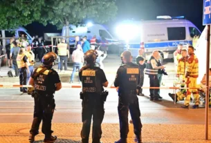 Policía alemana vigila zona del atropellamiento masivo