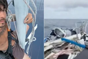 Kai Sato se quedó a la deriva cuando se rompió el mástil de su barco por fuertes vientos y se arruinó el teléfono de navegación.