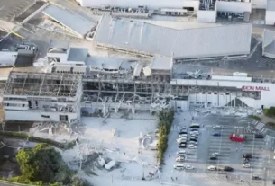 Edificios derrumbados luego de los sismos en Japón