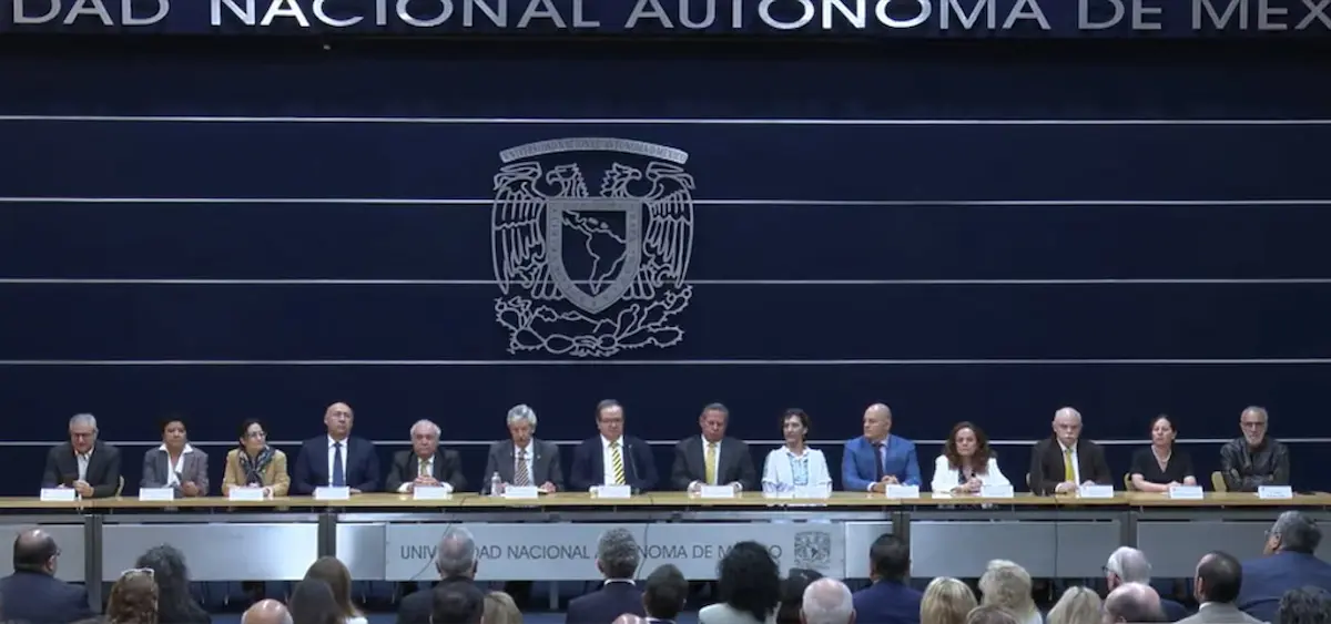 Rector de la Universidad Nacional Autónoma de México (UNAM) junto la Comisión Técnica para la Revisión del Proceso de Ingreso a la Licenciatura 2026