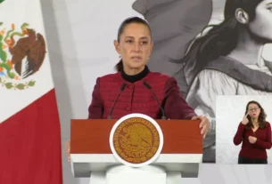 La Presidenta Claudia Sheinbaum inicia su conferencia matutina desde Salón Guillermo Prieto en Palacio Nacional.