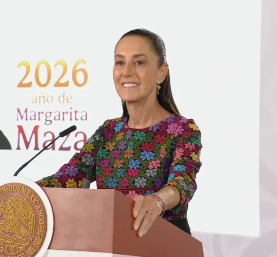 La Presidenta indicó que el gobierno federal recurrirá a distintas instancias internacionales para fortalecer la defensa de los derechos de las personas mexicanas migrantes.