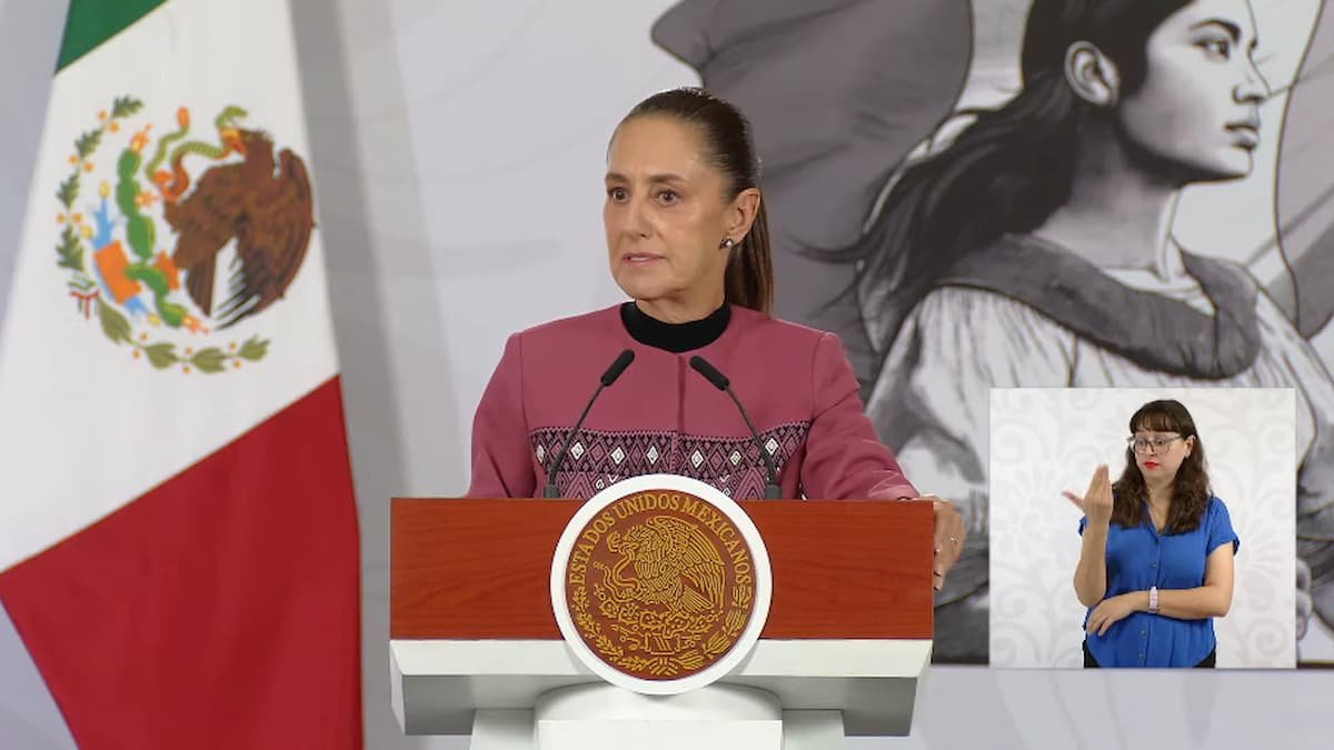 La Presidenta Claudia Sheinbaum durante su conferencia matutina desde Salón Guillermo Prieto en Palacio Nacional.
