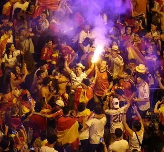 Celebraciones por la victoria de España en la final del Mundial 2026